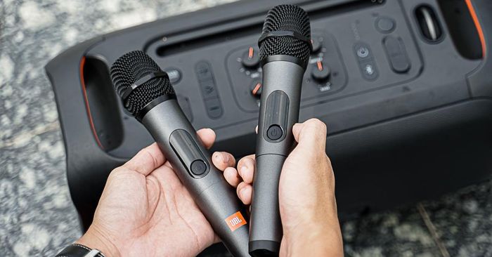 Loa JBL Karaoke