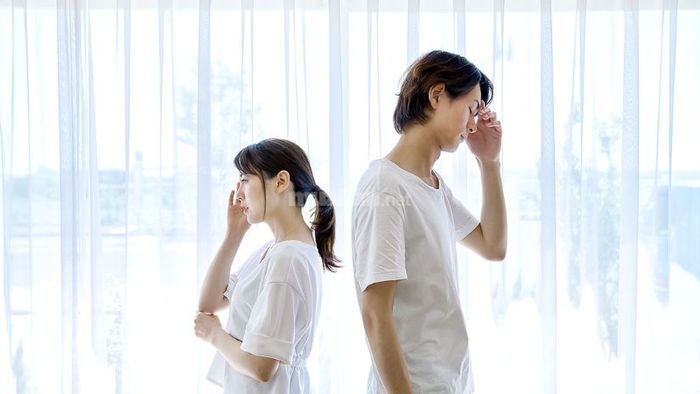 Sự khép kín của đàn ông mang mắt một mí dễ tạo ra khoảng cách trong các mối quan hệ.