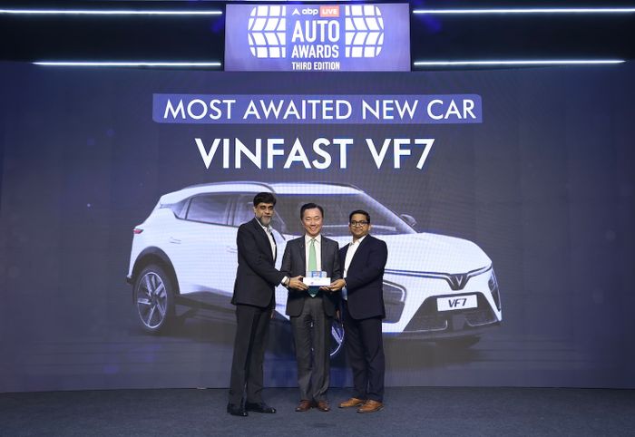 VinFast VF 7 2.jpg