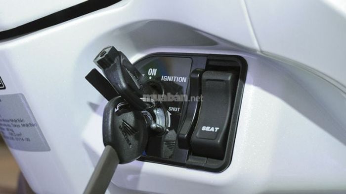 Ổ khóa xe bị lỏng