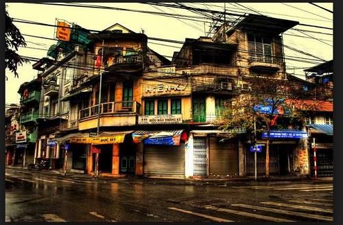 nhà cũ kỹ, lâu đời