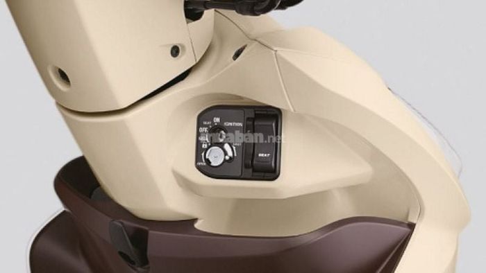 Ổ khóa xe Vision bị kẹt nghiêm trọng