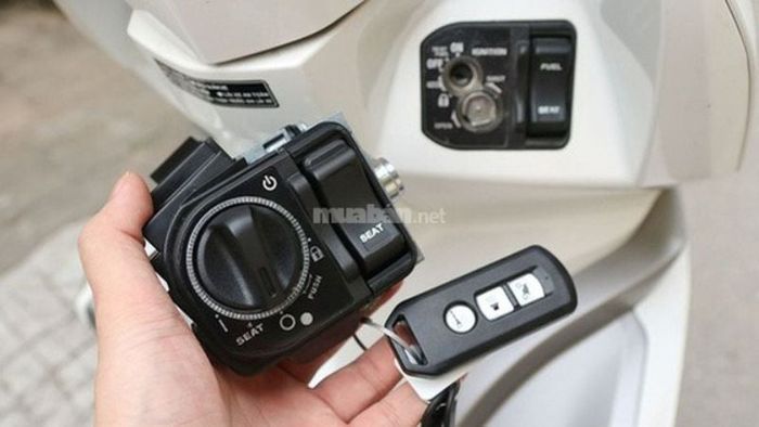 Các loại ổ khóa của xe Vision