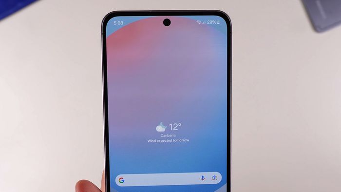 Galaxy S25 FE sẽ có sự nâng cấp đáng kể về camera selfie