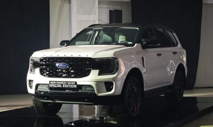 xe Ford-3.jpg