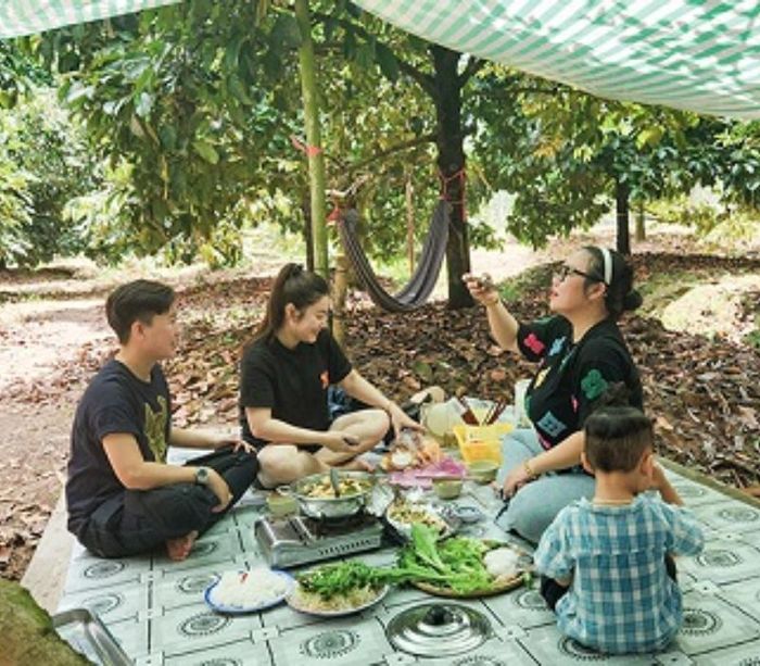 Top 5 vườn sầu riêng Cần Thơ, vừa ăn sầu riêng vừa hòa mình vào cảnh sắc miệt vườn 4