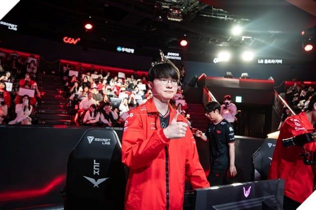 Những hành động của anti-fan, lợi dụng Faker để chỉ trích Gumayusi, đã khiến cộng đồng fan T1 không thể không bày tỏ sự khó chịu rõ rệt.