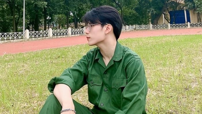 Hình ảnh con trai bộ đội Việt Nam phong cách chất ngầu