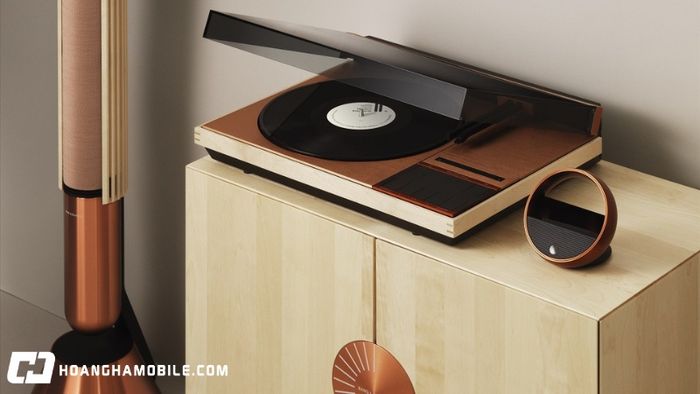 Loa B&O tiếp tục khẳng định vị thế của mình như một biểu tượng âm thanh với chất lượng đỉnh cao và thiết kế vượt trội, xứng đáng là lựa chọn hàng đầu của người tiêu dùng.