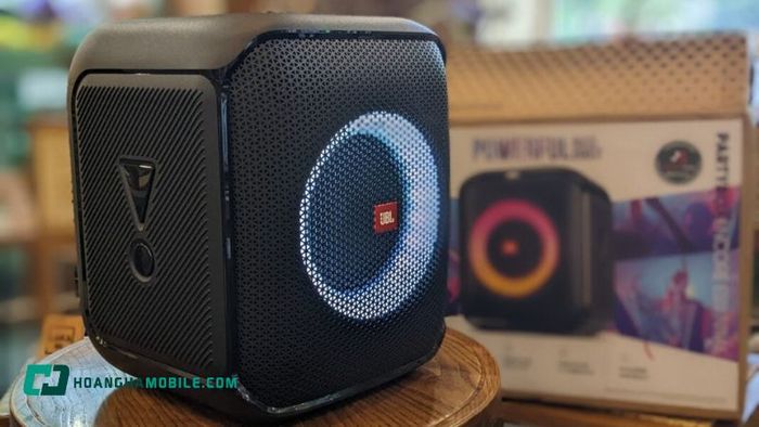 loa-jbl-chinh-hang-1
