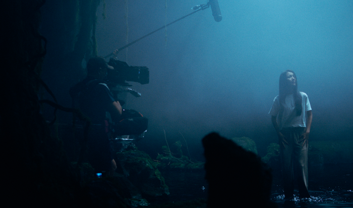 Hồ Đá đã trở thành một địa điểm tâm linh đầy sợ hãi, thu hút sự chú ý của giới trẻ với những câu chuyện huyền bí.