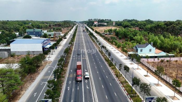 Hạ tầng giao thông khu vực Ngã tư An Sơn và những điều cần biết