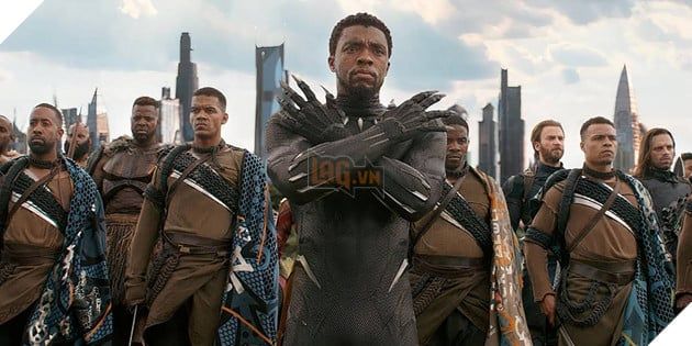 Đạo diễn Ryan Coogler tiết lộ rằng Chadwick Boseman đã khiến các giám đốc Disney không khỏi bất ngờ 2