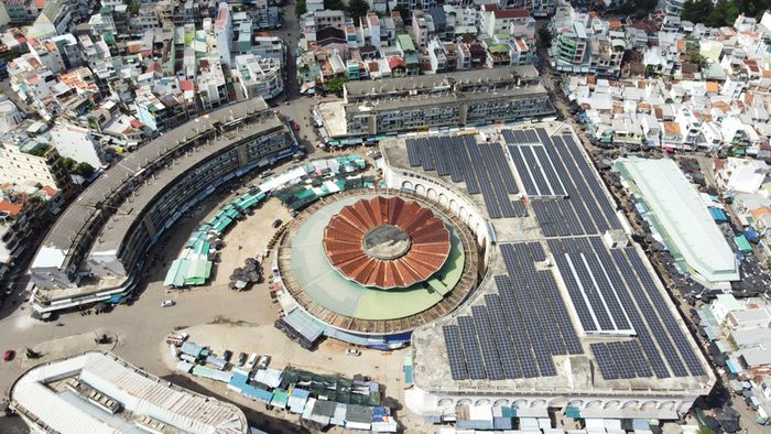 Kinh nghiệm du lịch Nha Trang trọn bộ từ A đến Z năm 2025, giúp bạn khám phá mọi ngóc ngách của thành phố biển xinh đẹp này.