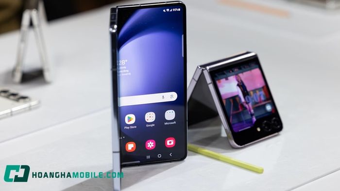 gia-dien-thoai-samsung-06