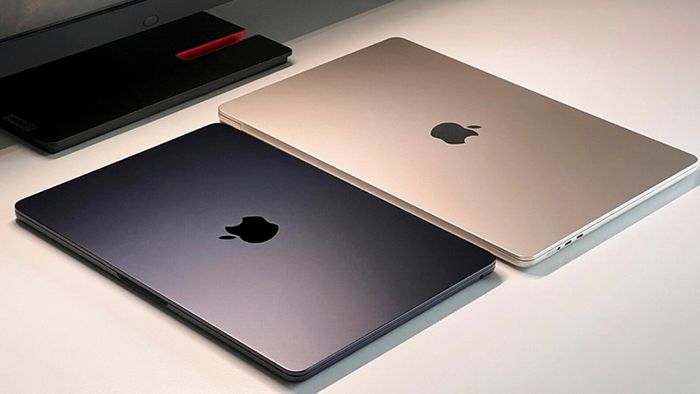 MacBook-Air-M4-4