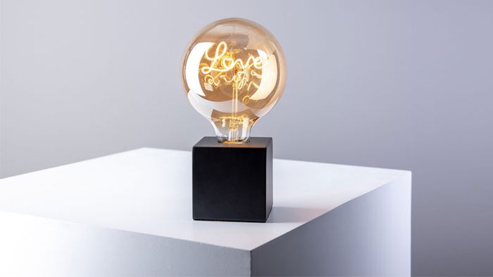 14-3-la-ngay-gi-ai-tang-qua-cho-ai-6