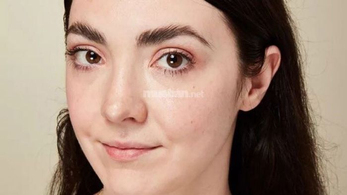 Nhân tướng học hiện đại cho rằng những người có mắt tam bạch thường có trí tuệ vượt trội và sự khéo léo trong hành động.