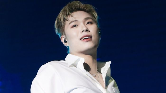 Kiểu tóc Undercut dài vuốt luôn nổi bật trong cộng đồng Anh Trai Say Hi