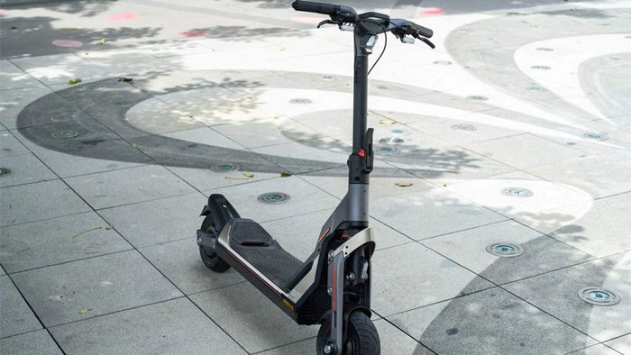 xe-scooter-8