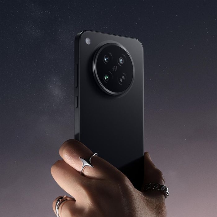 Dòng OPPO Find X8s trang bị hệ thống camera cao cấp, mang lại những trải nghiệm chụp ảnh vượt trội.
