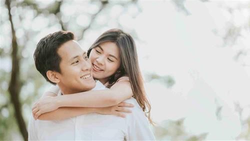 Chòm sao thấu hiểu người yêu
