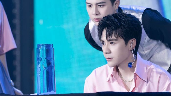 Kiểu tóc của Quang Hùng MasterD luôn toát lên vẻ lịch lãm và phong cách riêng biệt