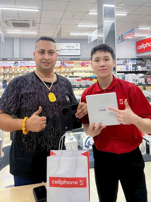 Khách hàng đặt trước OPPO Find N5 sẽ nhận được bộ quà tặng cực kỳ giá trị