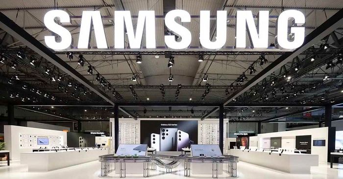 Samsung đã khẳng định vị thế mạnh mẽ trong thị trường smartphone toàn cầu với doanh số ấn tượng.