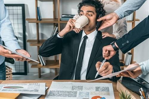 5 chòm sao càng bận rộn càng thu hút may mắn