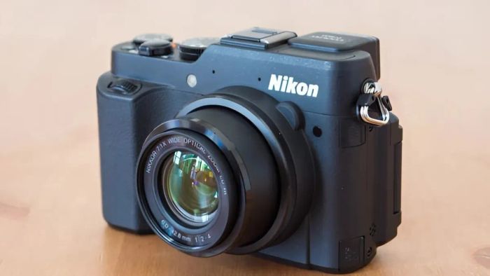 Nikon Coolpix P7800, máy ảnh siêu zoom Nikon tuyệt vời