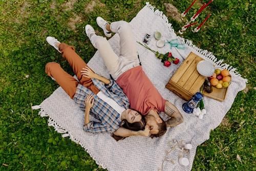 Địa điểm vượng đào hoa mùa Hè 2025 cho 12 chòm sao