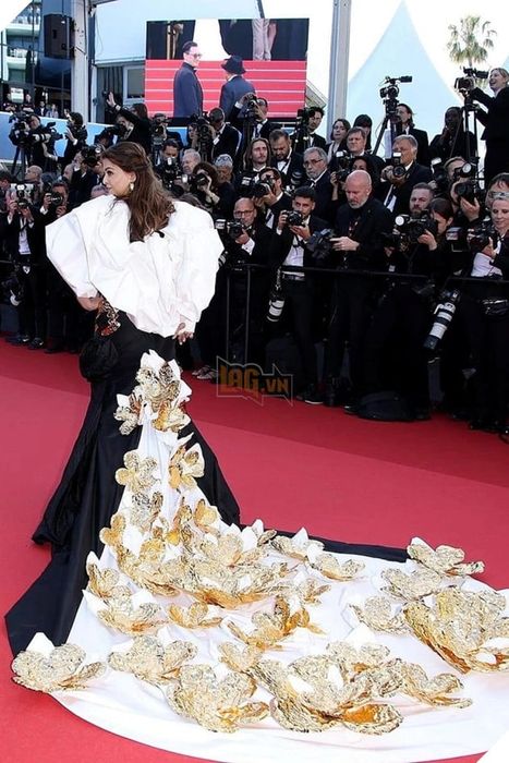 Liên hoan phim Cannes 2025 Đưa Ra Quy Định Mới: Không Còn Chỗ Cho Những Bộ Trang Phục Gây Tranh Cãi 2