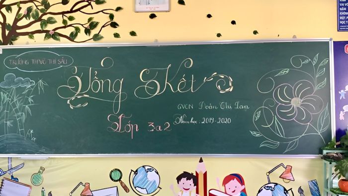 Trang trí bảng tổng kết năm học bằng phấn đẹp mắt và ấn tượng