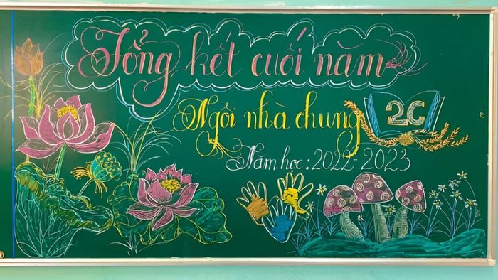Trang trí bảng tổng kết năm học với nhiều màu sắc