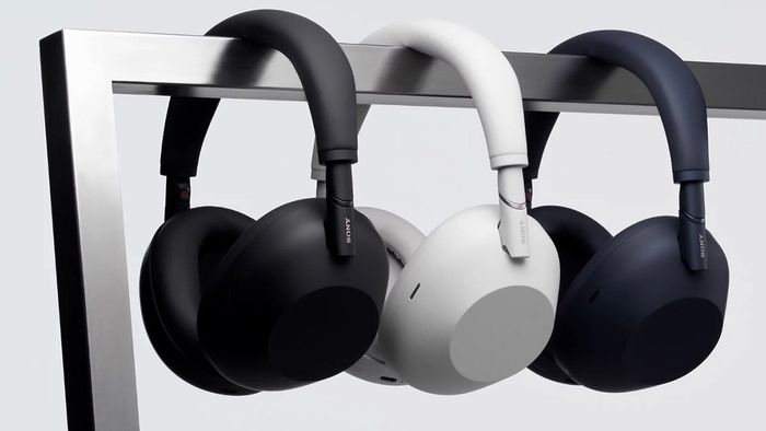 Sony WH-1000XM6 cung cấp thời lượng pin lên đến 30 giờ