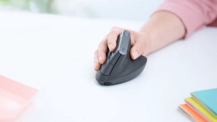 7 món gaming gear bạn không thể bỏ lỡ trong năm 2025 để nâng cấp trải nghiệm và hiệu suất chơi game