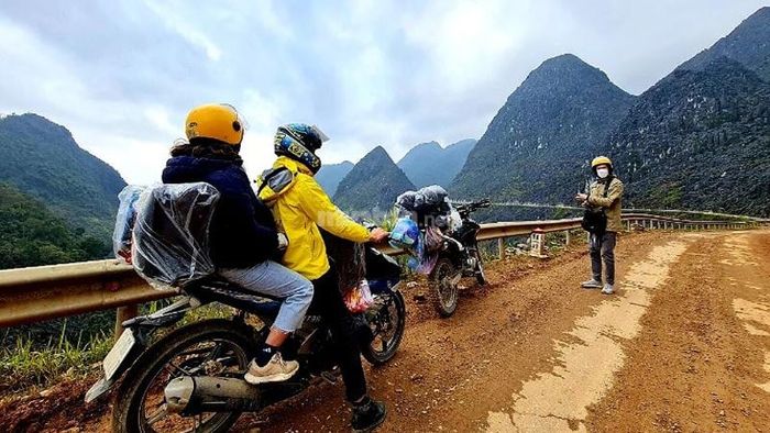 Xem thêm bảng giá chi tiết cho thuê xe máy tại Hà Giang