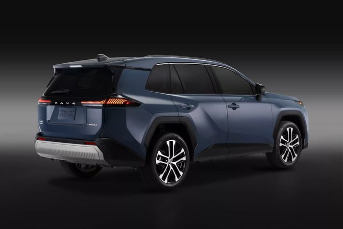 2026-Toyota-RAV4-Limited-2.jpg