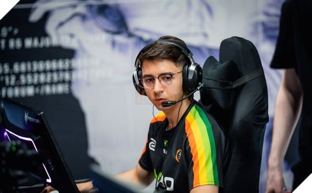 Việc đăng tải hình ảnh nhạy cảm đã khiến tuyển thủ của Team Liquid gây ra một thảm họa nghiêm trọng.