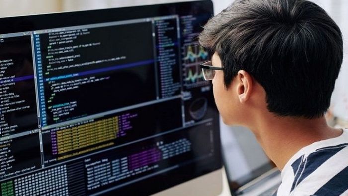 Nhược điểm của kiểu dữ liệu động trong Python.