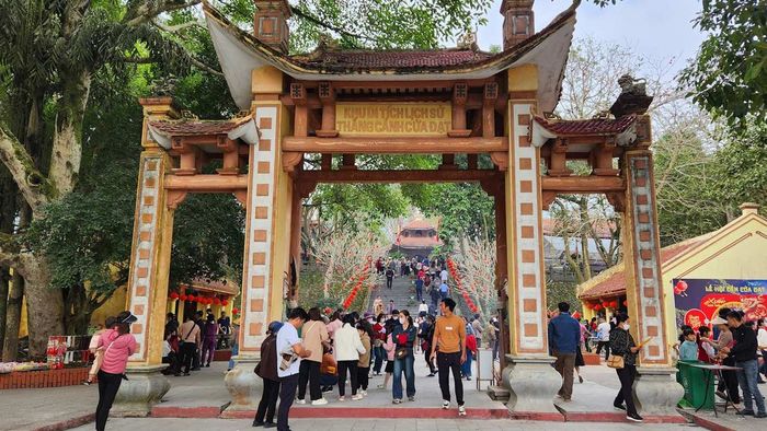 Không gian lễ hội Cửa Đặt