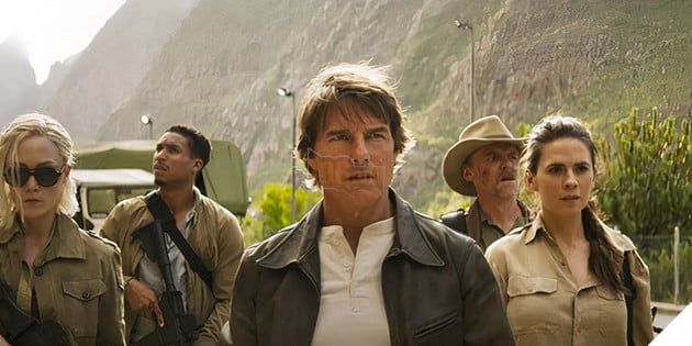 Christopher McQuarrie – Nhà Làm Phim Cảnh Báo ‘Fan Service’ Là Mối Nguy Hiểm