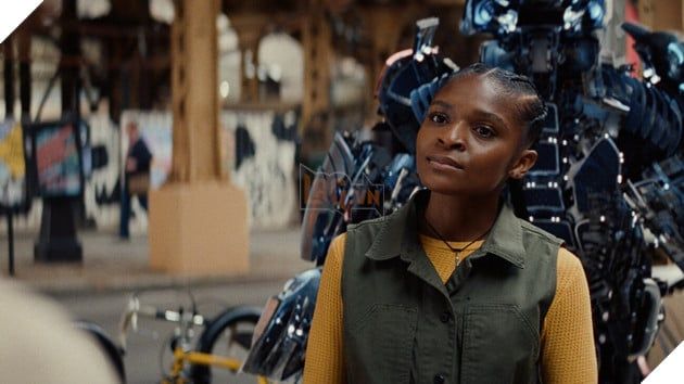 Nữ diễn viên IronHeart chia sẻ về những so sánh với biểu tượng Iron Man lần thứ hai