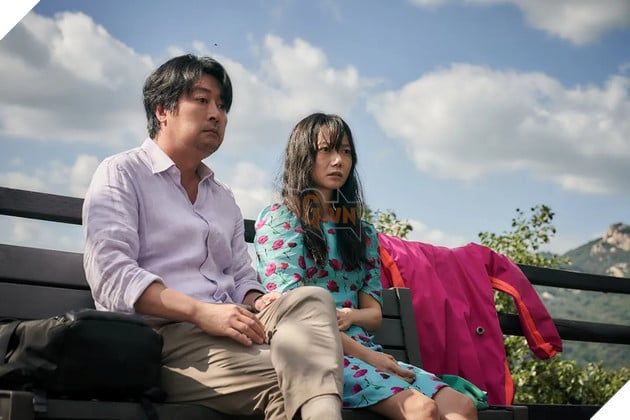 Bae Doo-na thử sức với thể loại hài lãng mạn trong Virus Tình Yêu - Phần 2