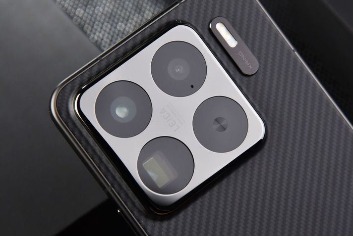 Hệ thống camera trên Xiaomi 15s Pro