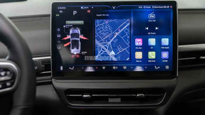 VF6 nổi bật hơn với màn hình giải trí trung tâm cỡ lớn, mang đến trải nghiệm giải trí vượt trội.