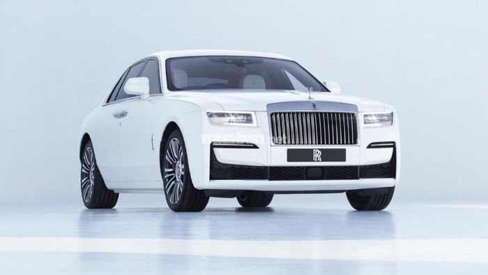 Rolls-Royce – thương hiệu xe sang lừng danh đến từ Anh Quốc, biểu tượng của sự đẳng cấp và xa xỉ.