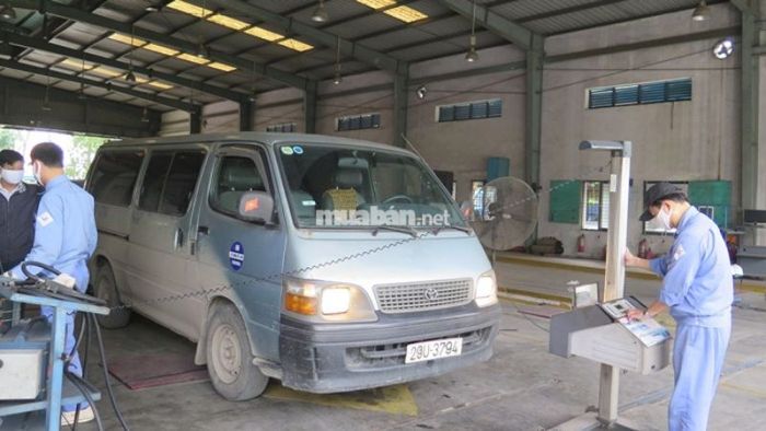 Một số phương tiện có tuổi thọ lâu dài cần phải đăng kiểm thường xuyên hơn so với các phương tiện khác.