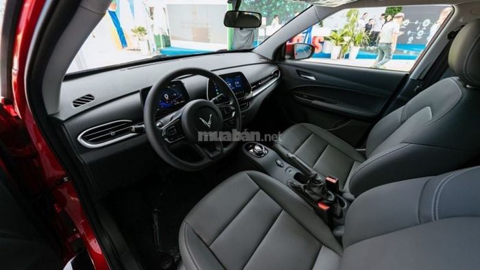 Bạn nên thử lái xe để cảm nhận rõ ràng trải nghiệm thực tế trước khi quyết định.